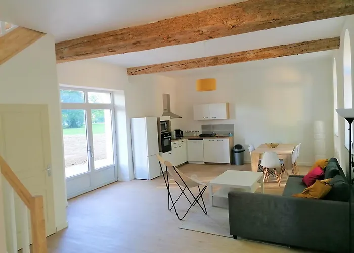 Дом отдыха De Cases 4 A 6 Personnes